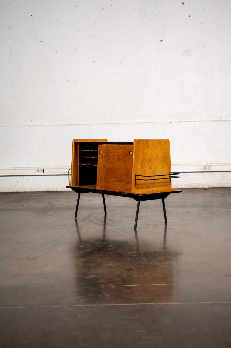 Storage furniture for vinyl records