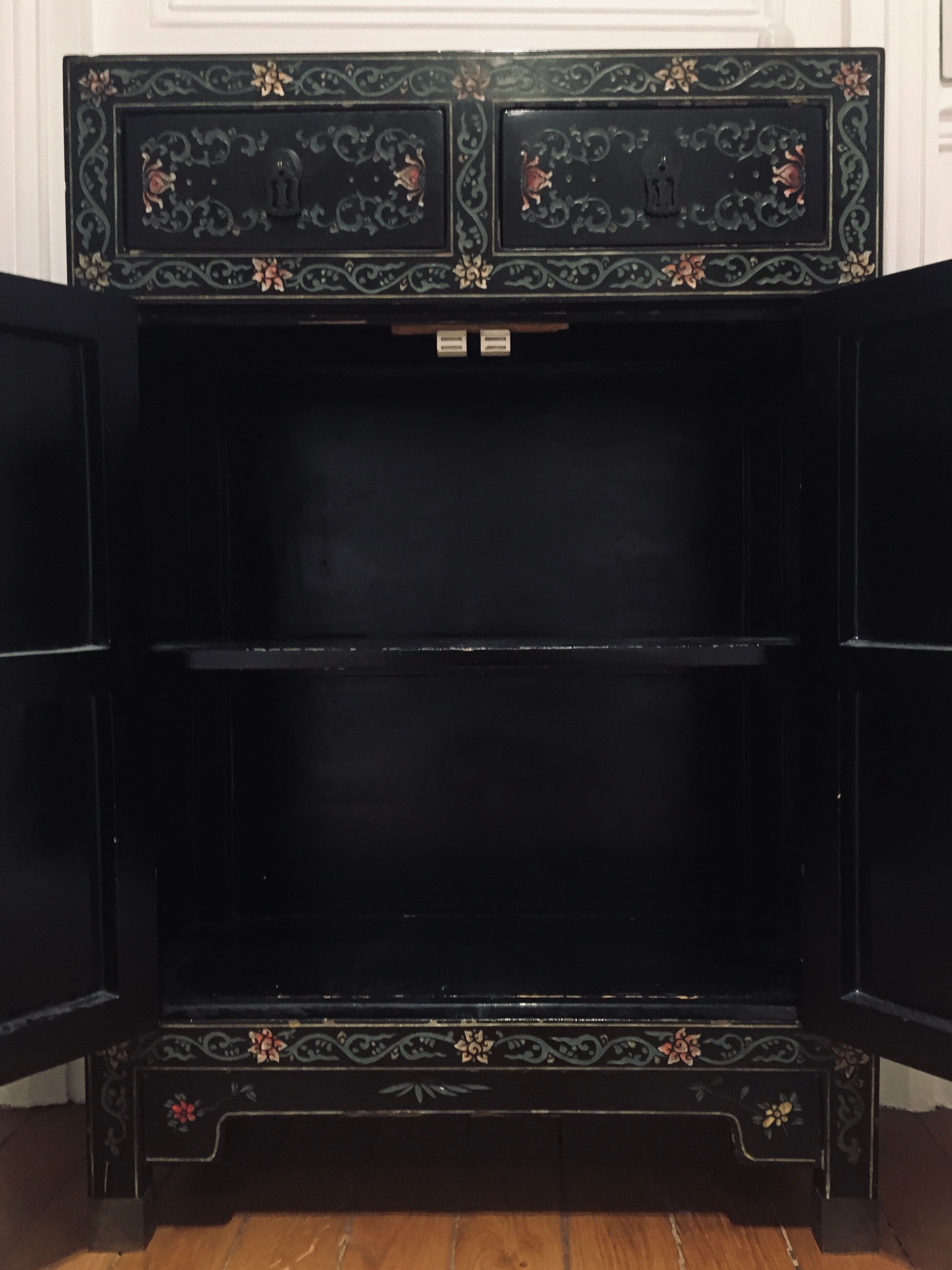 Cabinet in Coromandel's laque, China, circa 1900