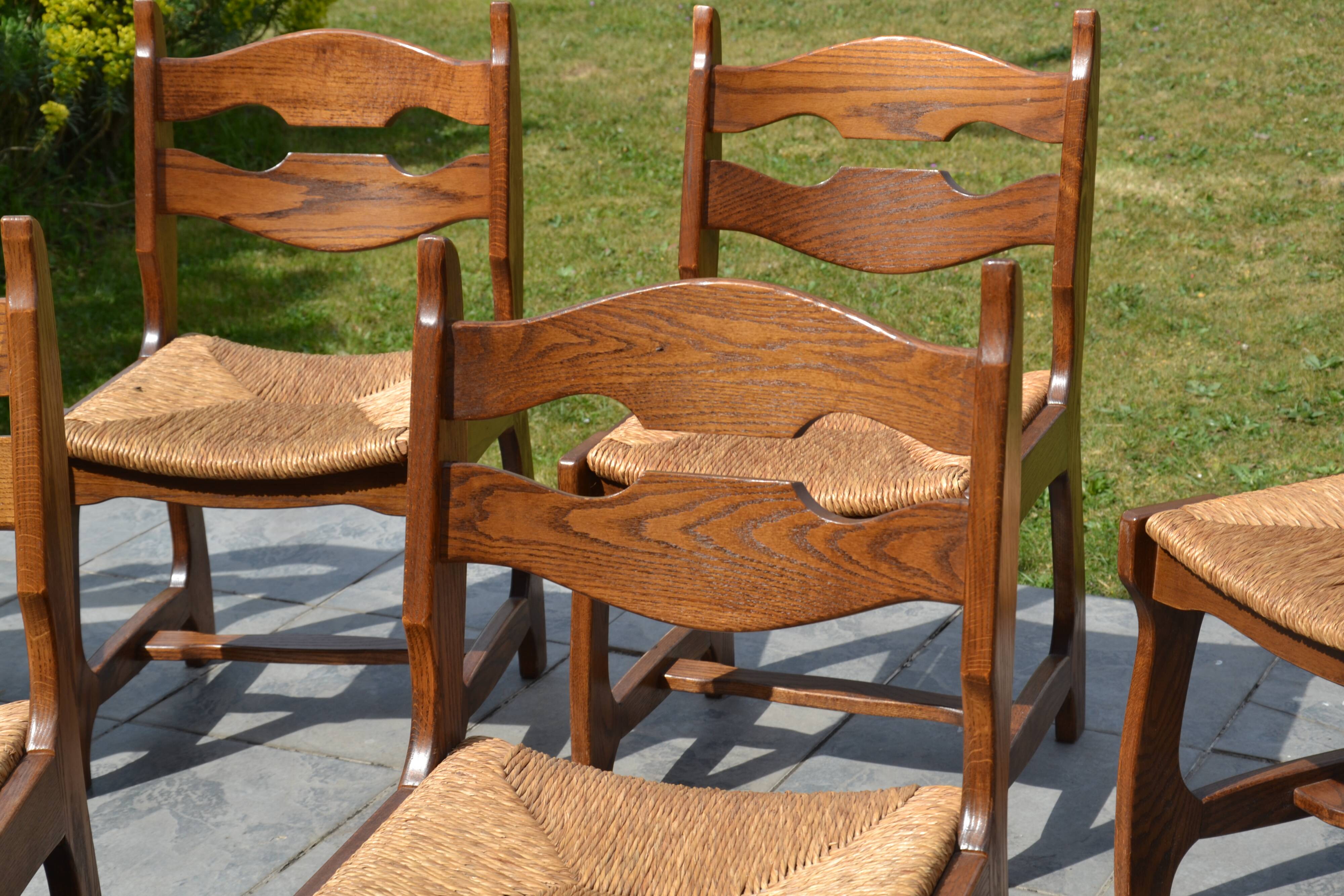6 solid oak and straw chairs Guillerme et Chambron