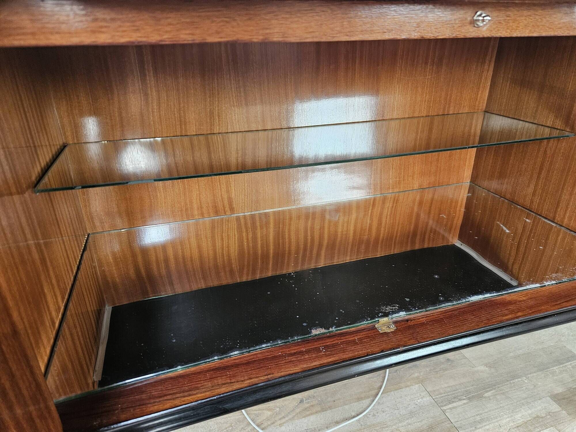 Mobile bar sideboard by Vittorio Dassi from the 1950s