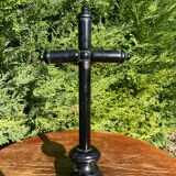 Blackened wood crucifix on base (26 cm)