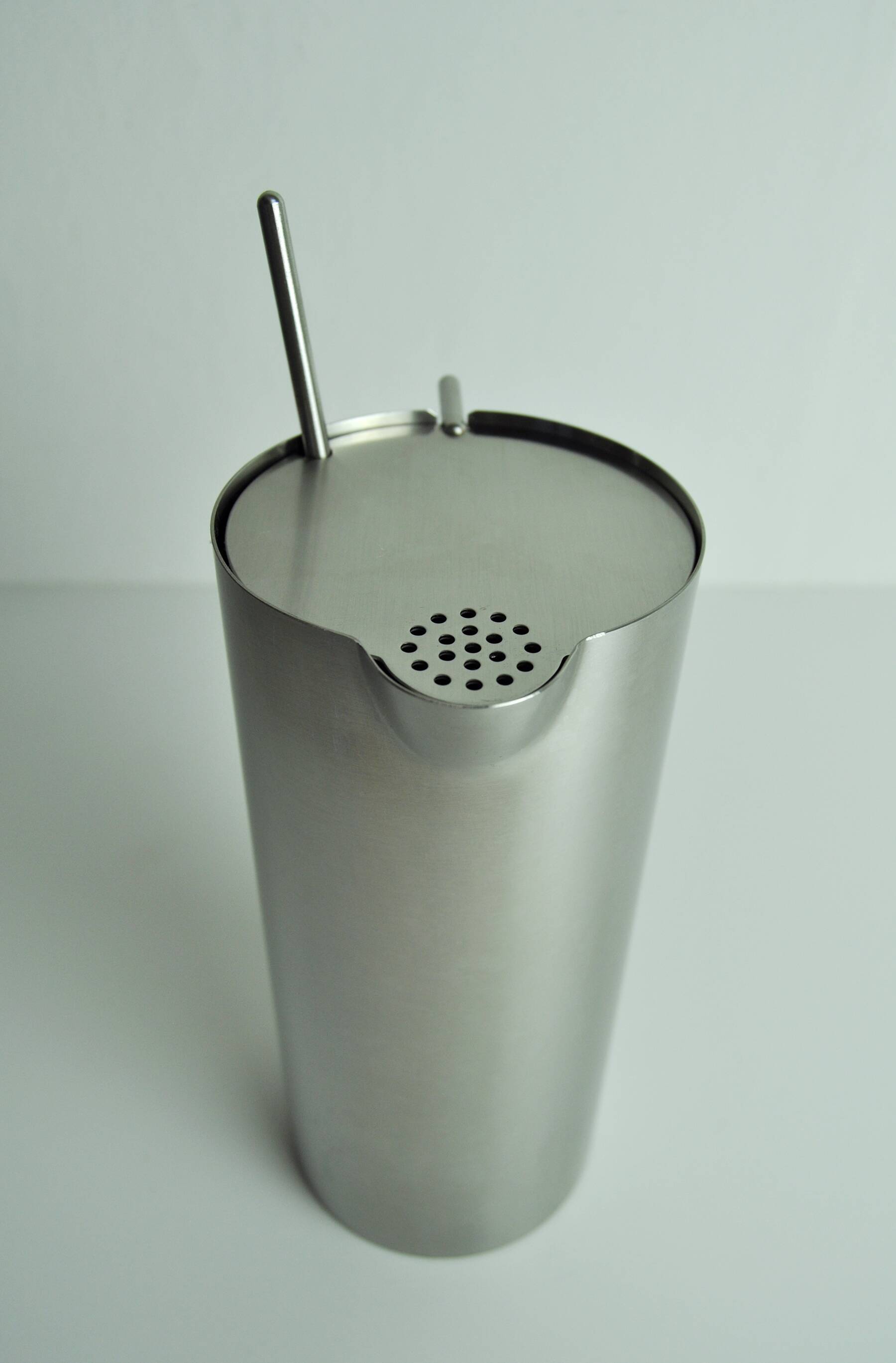 Stelton Cylinda-line Stainless Steel Martini Mixer by Arne Jacobsen, 1960s