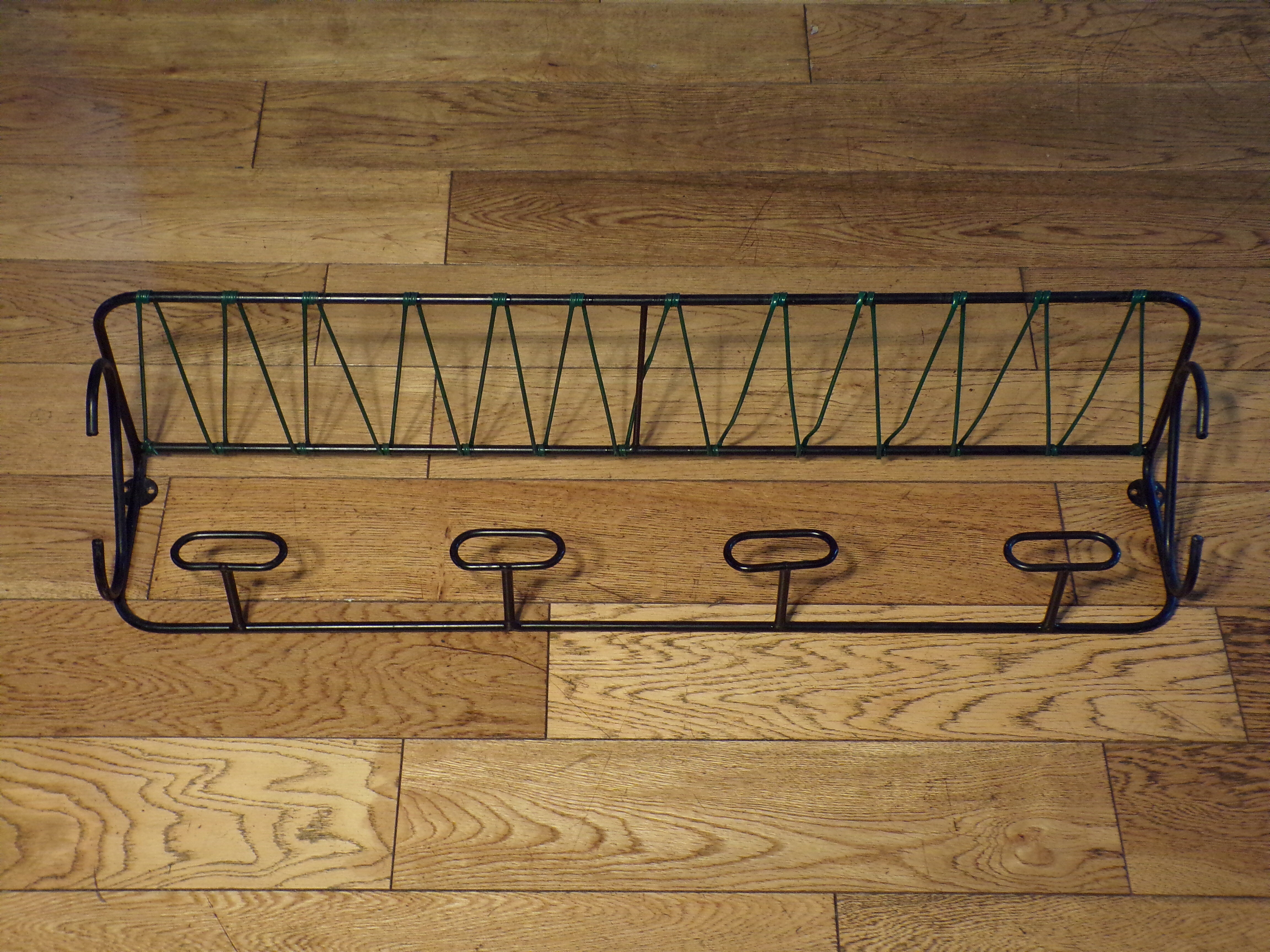 Vintage scoubidou coat rack