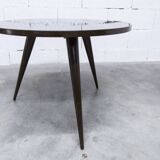 1960s Scandinavian tripod coffee table with glossy varnish in mahogany wood.