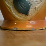 Flowering slurry pitcher