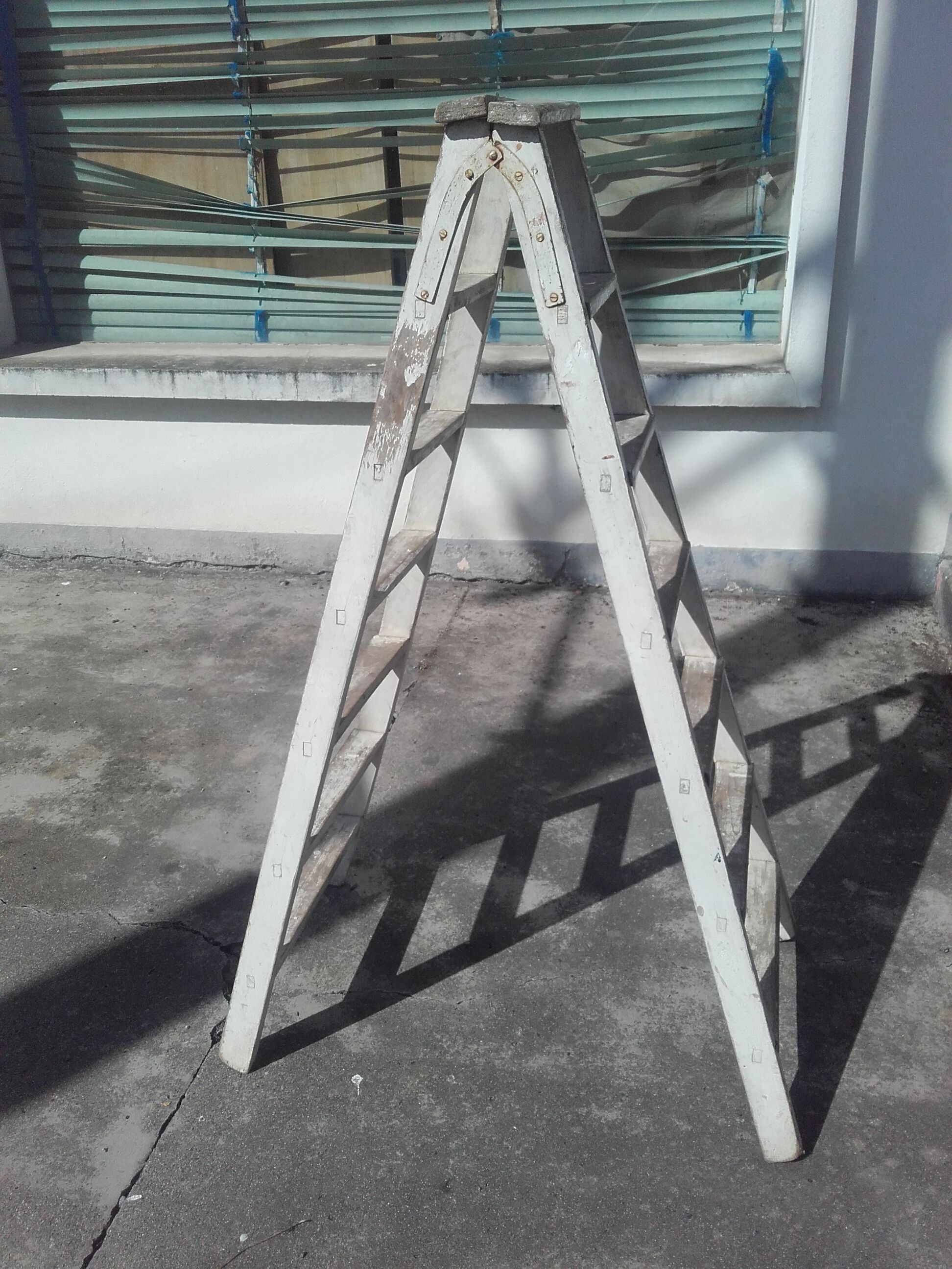 Old stepladder