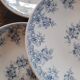 Assiettes à dessert Rivanel en opaline bleue – années 1960