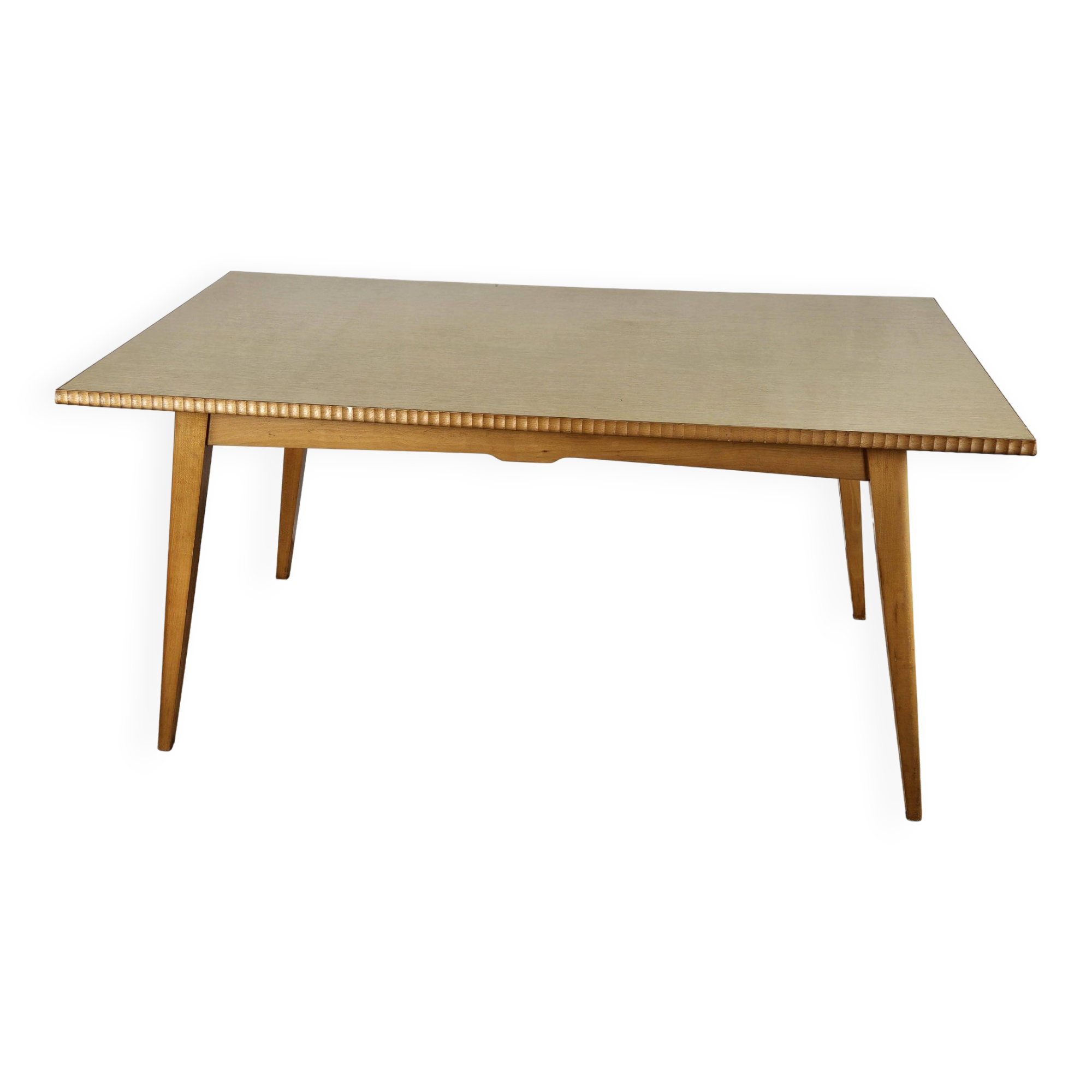 Table à manger des années 1950 en érable avec bord travaillé