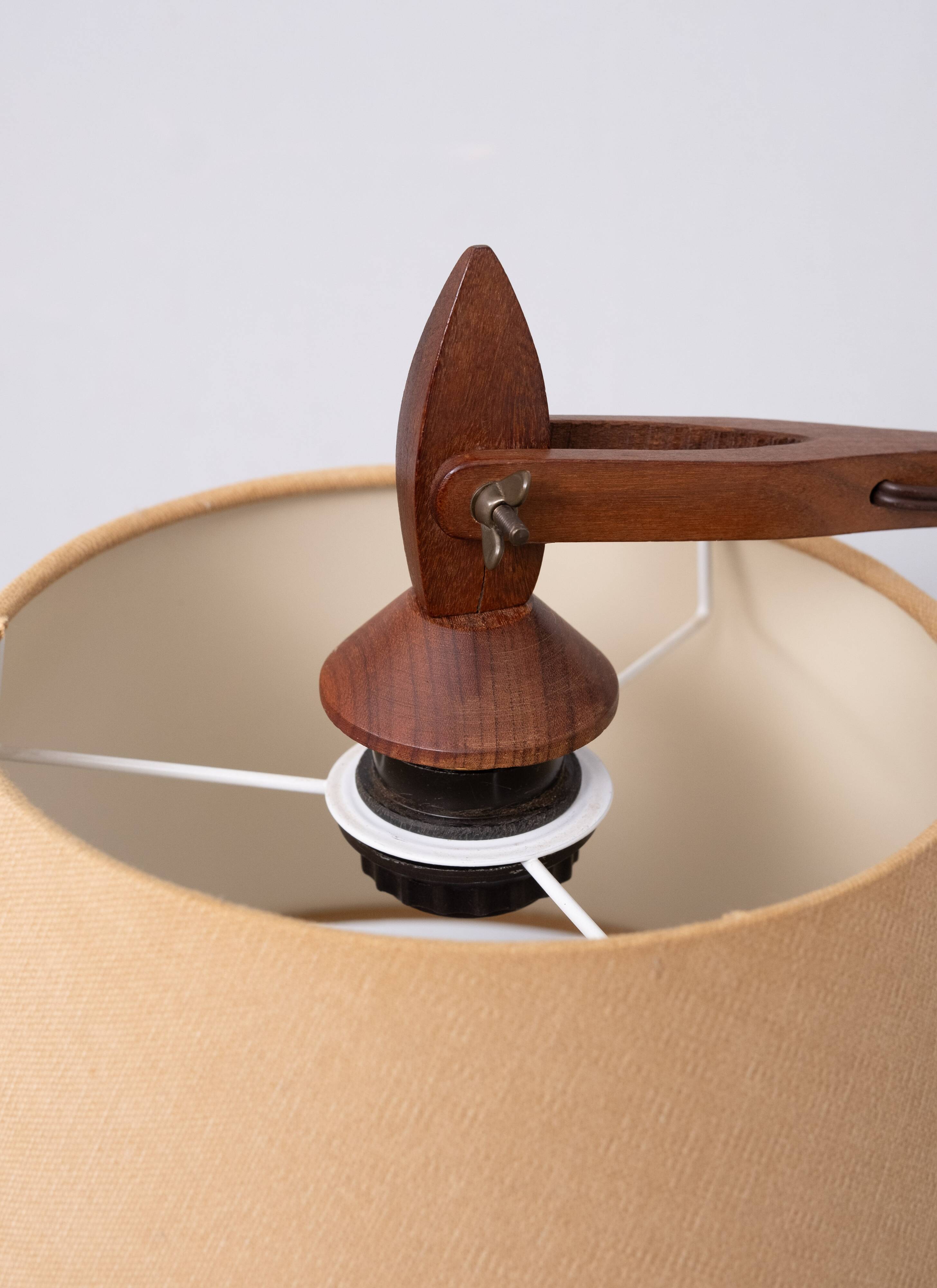 Small teak scissors wall lamp 1960s holland