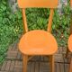 Paire de chaises bistrot caramel 1950
