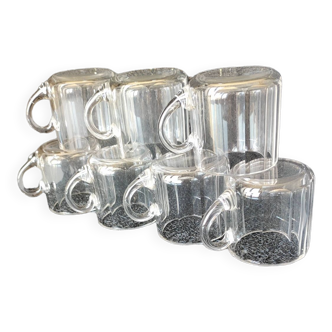 Set of 7 mini cups
