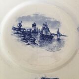 Série de 11 assiettes plates, faïence hollandaise, début XX