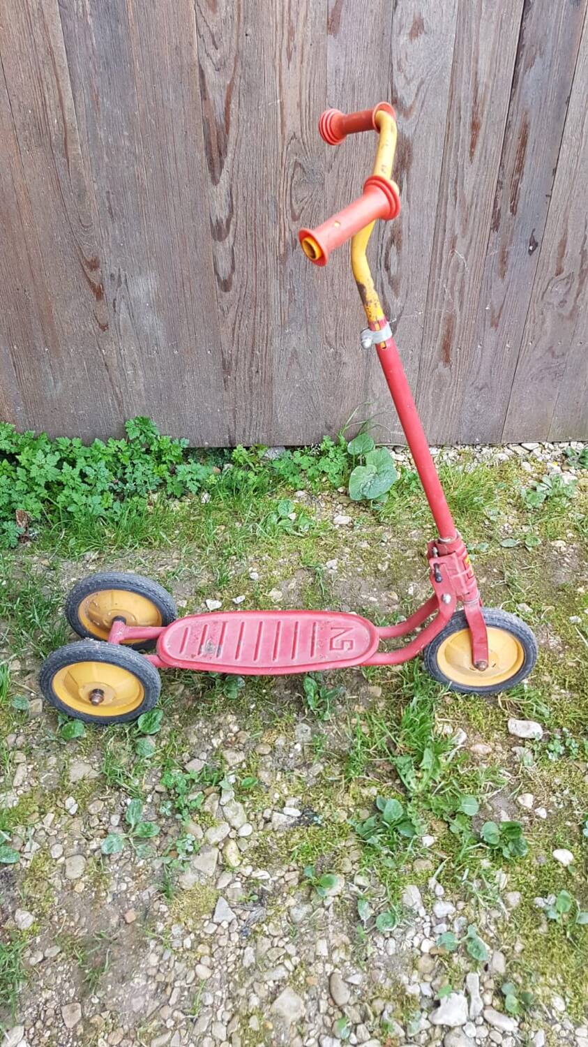 Old nordy children's scooter red metal 1970s vintage