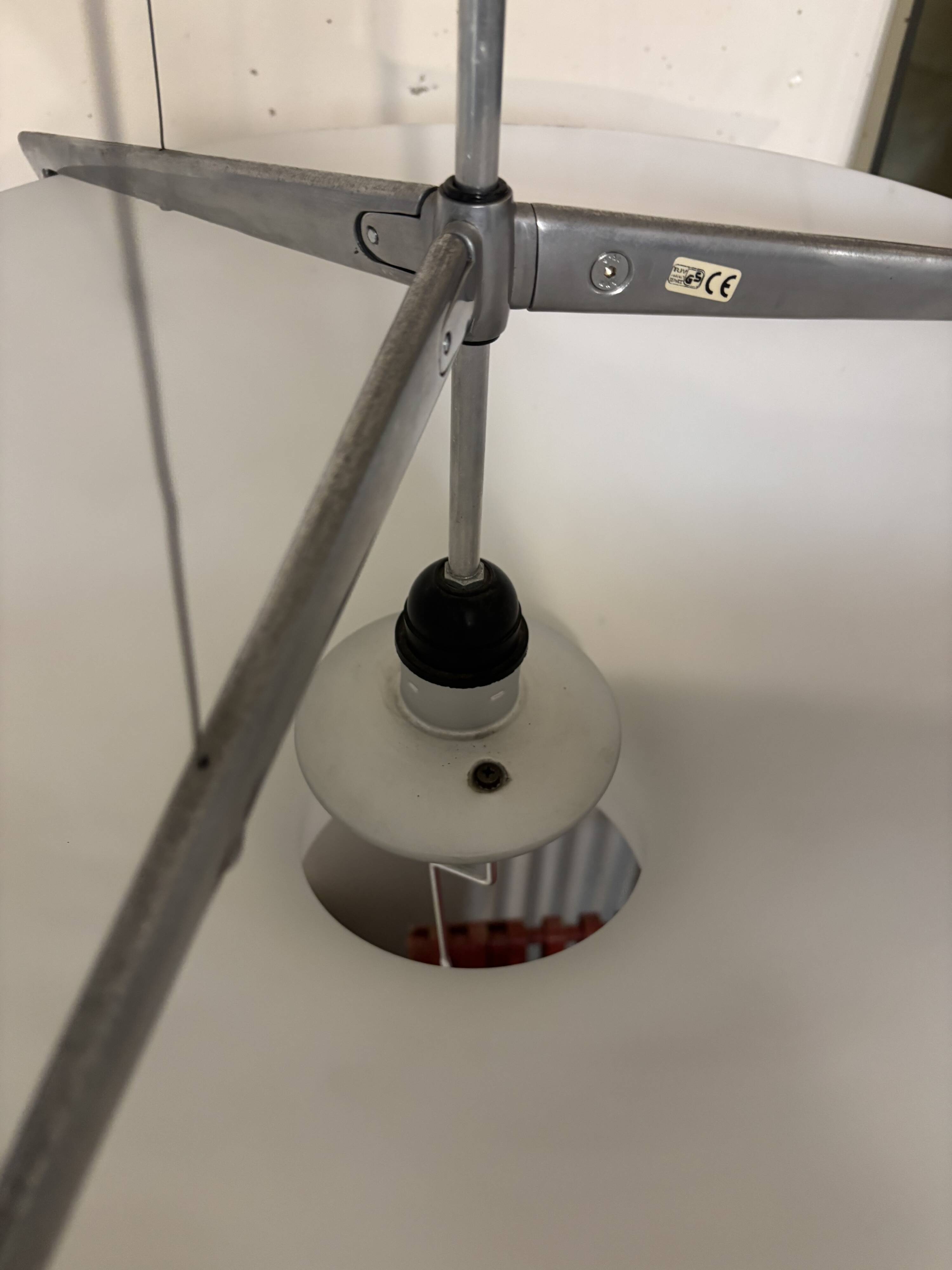 Juri pendant light, Lorenzo Stano, Lumina 1996