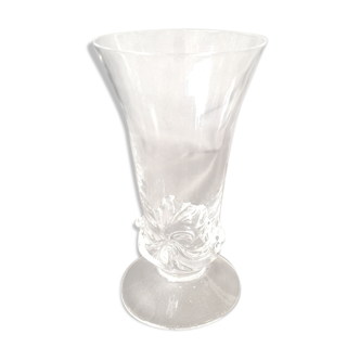 Vase en cristal de Daum forme contemporaine petites fleurs ou soliflore