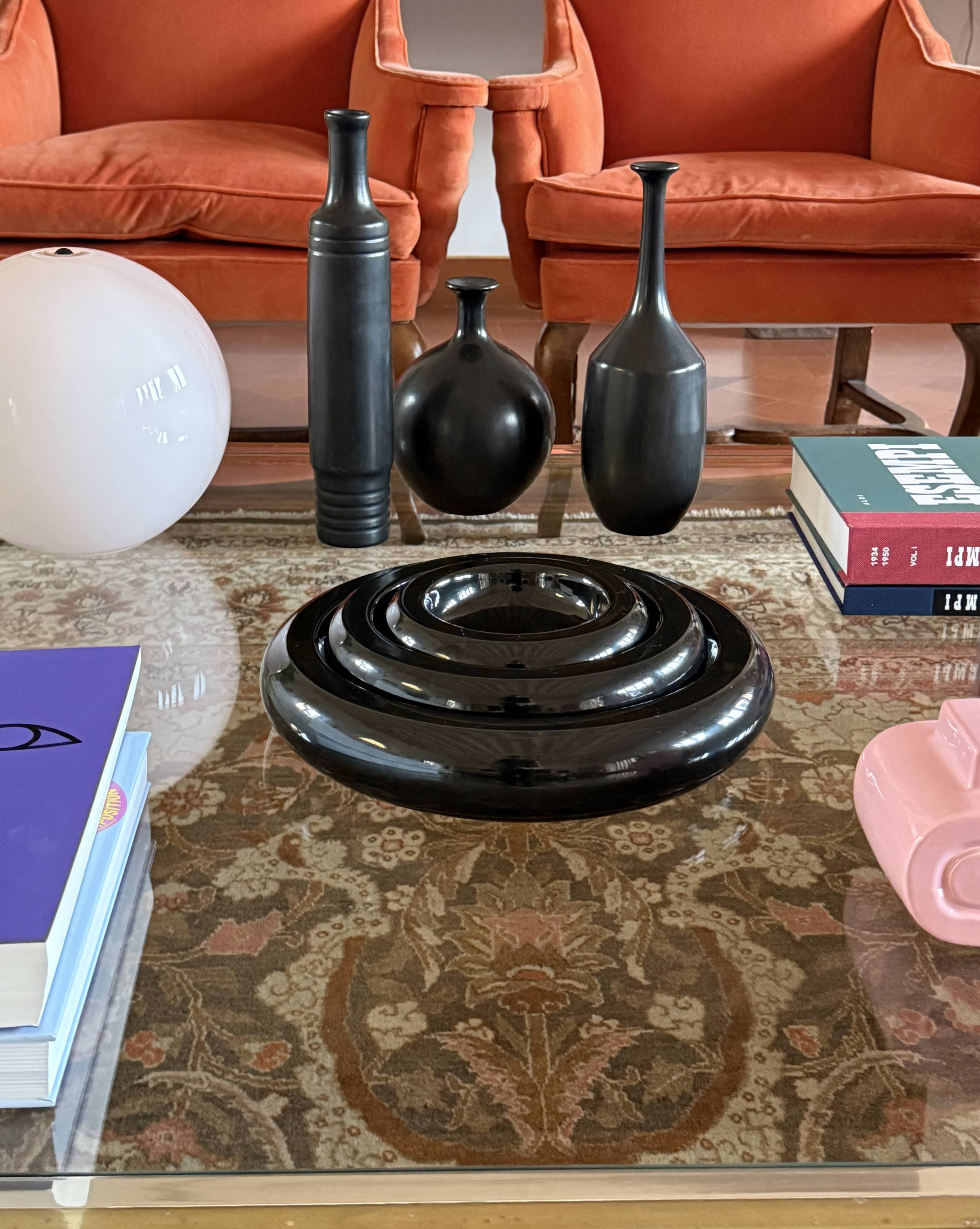 Space age stacked ceramic ashtrays / vide poche / centerpiece, Italy 1970s