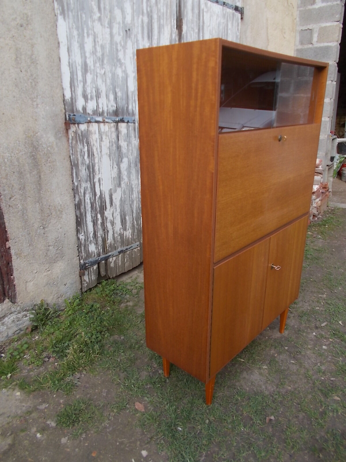 Scandinavian Royal Board Secretary of the 1960s