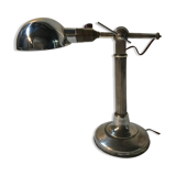 Lampe moderniste