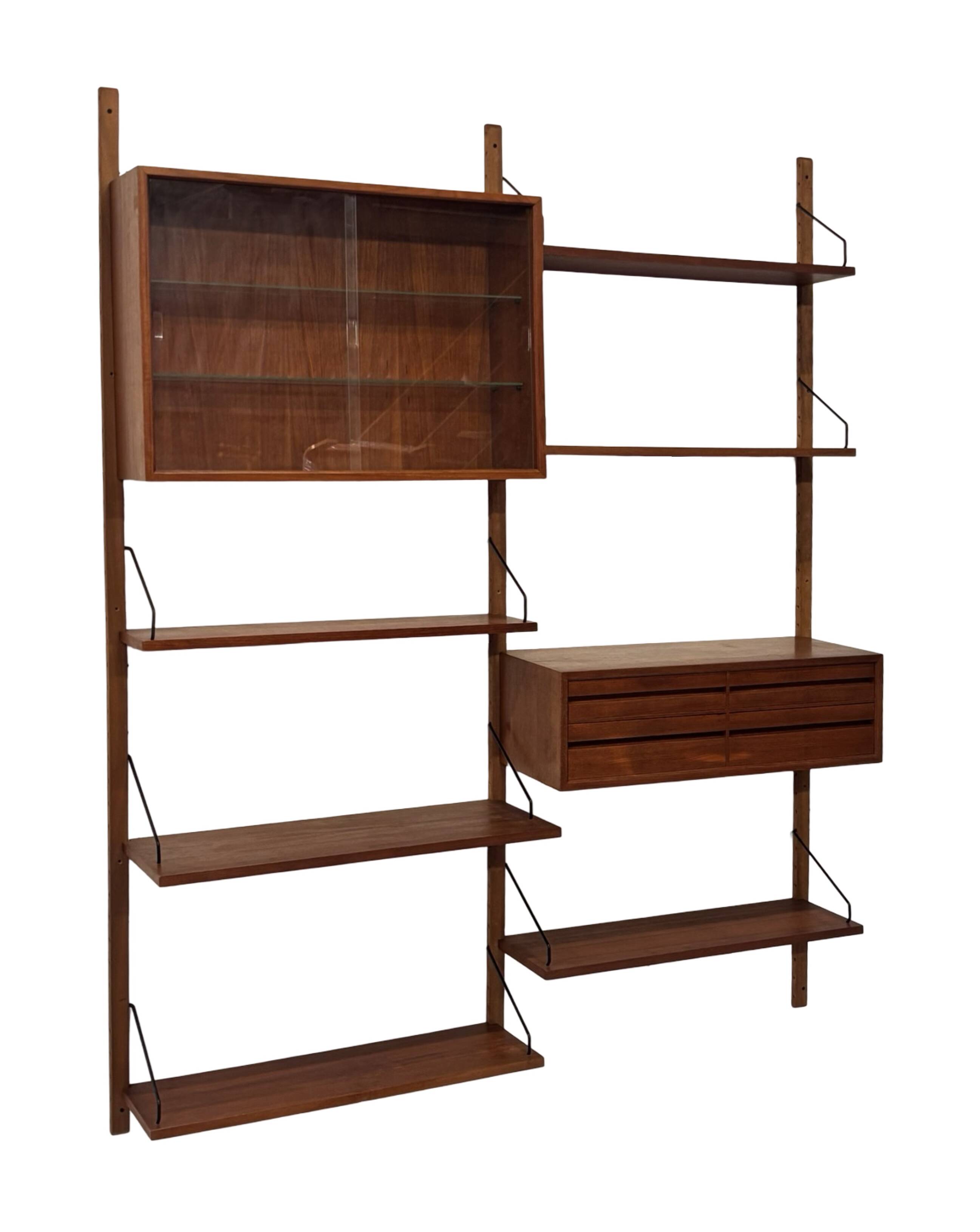 Vintage Poul Cadovius Royal System wall system wall unit