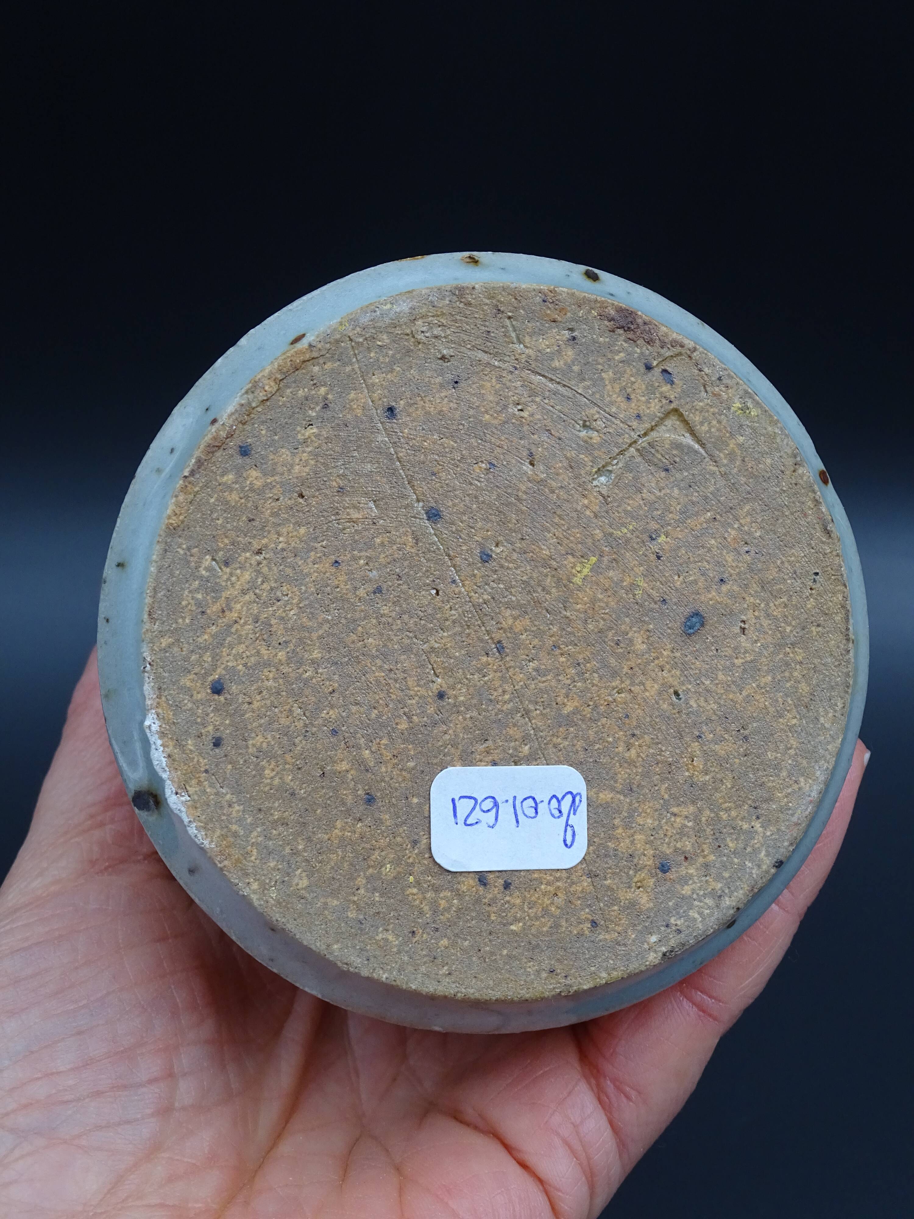Sandstone vase with brown speckled decoration on a grey background - Bottle shape - Circa 1970 - Signed