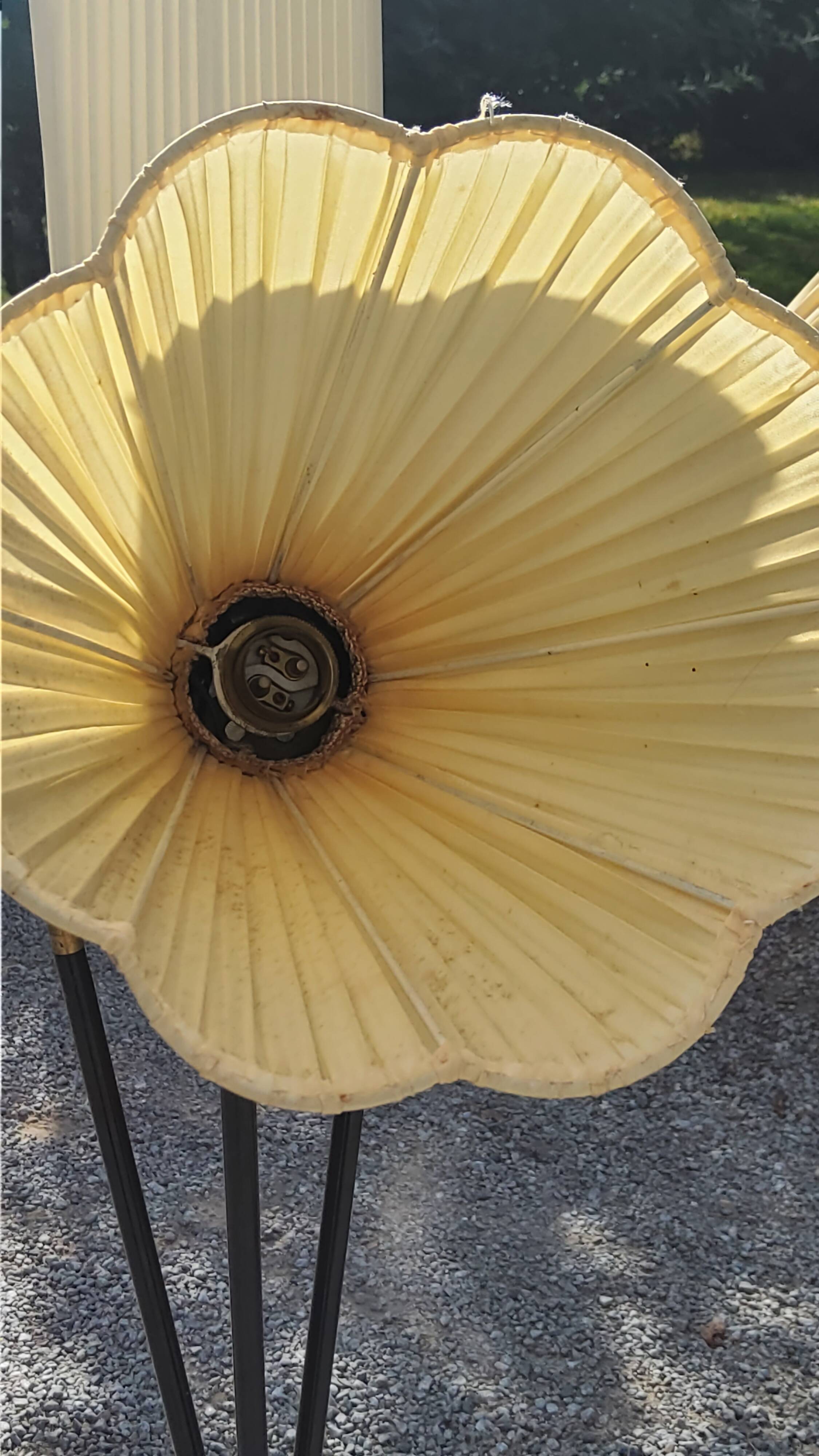 Vintage floor lamp from the 50s in metal and brass 4 flexible lights with tripod base
