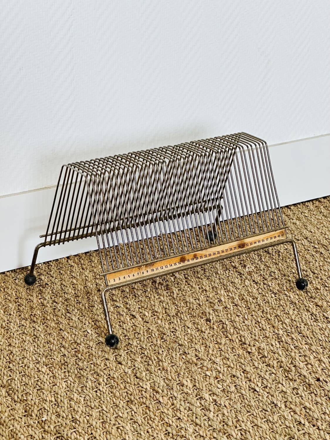 Vintage vinyl record holder 1960