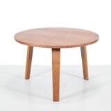 Pastoe round side table by Cees Braakman in oak