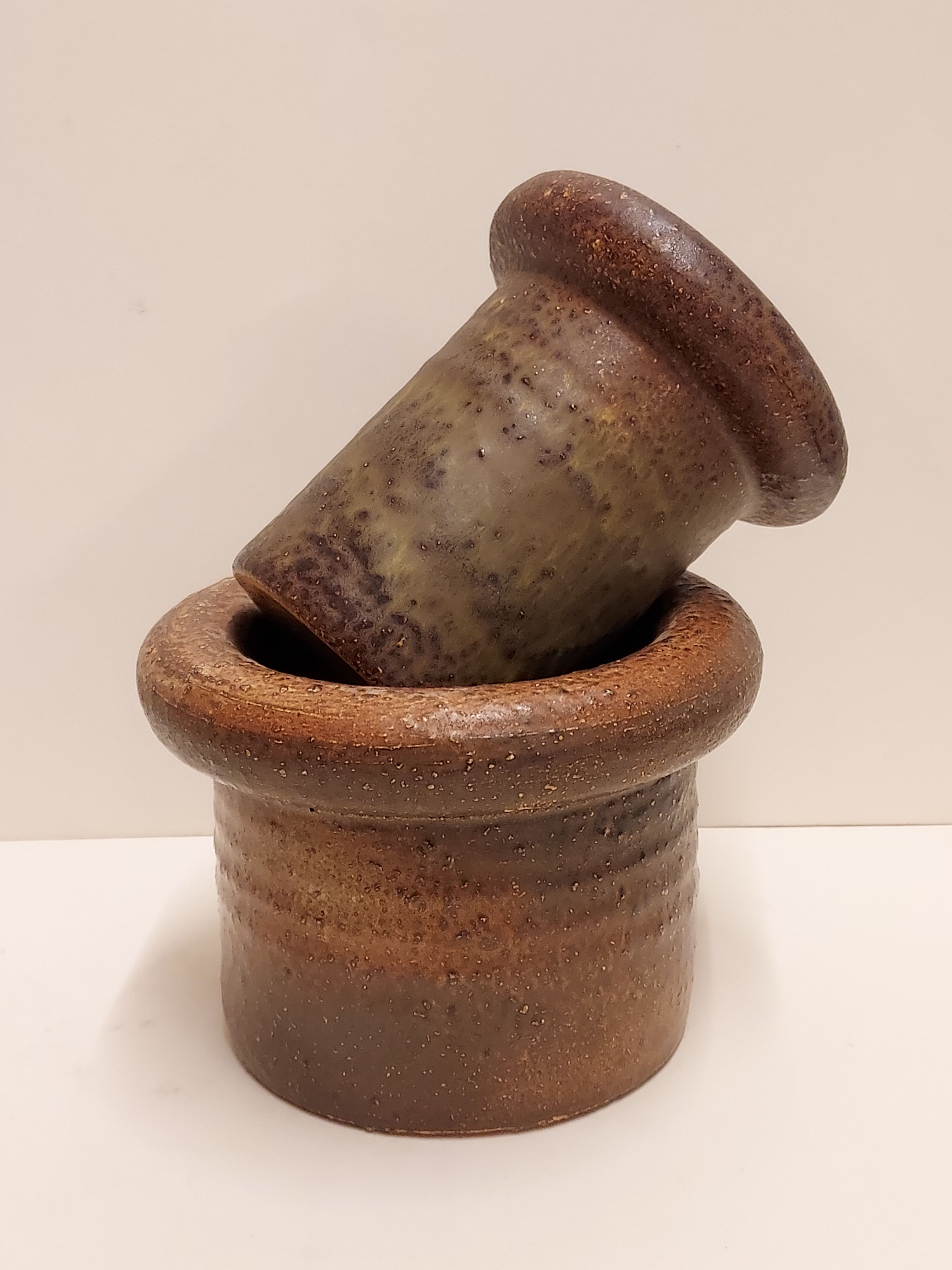 Deux vases mobach