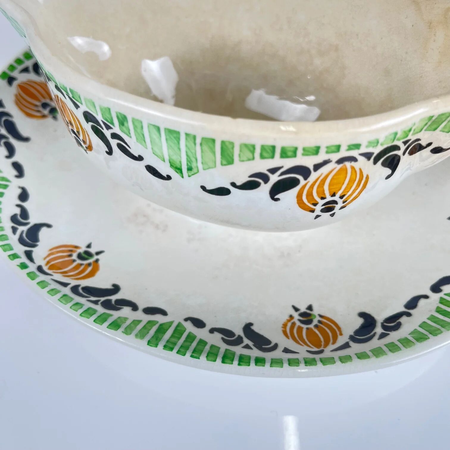 Sarreguemines "Maroussia" gravy boat, early 20th century