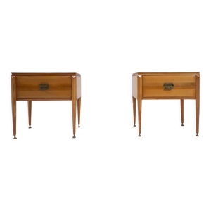 Paire de tables de chevet en bois