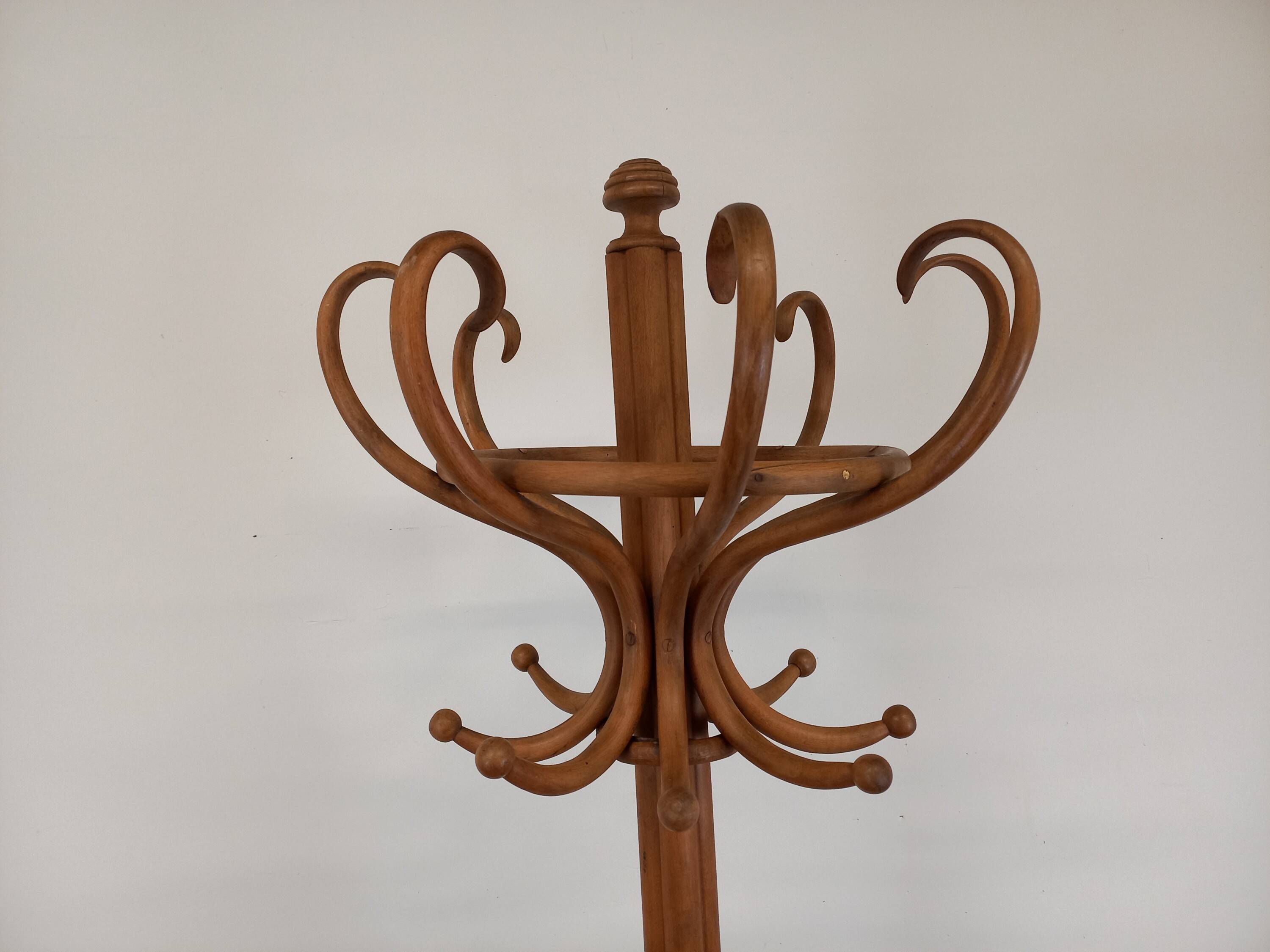 Thonet parrot coat rack