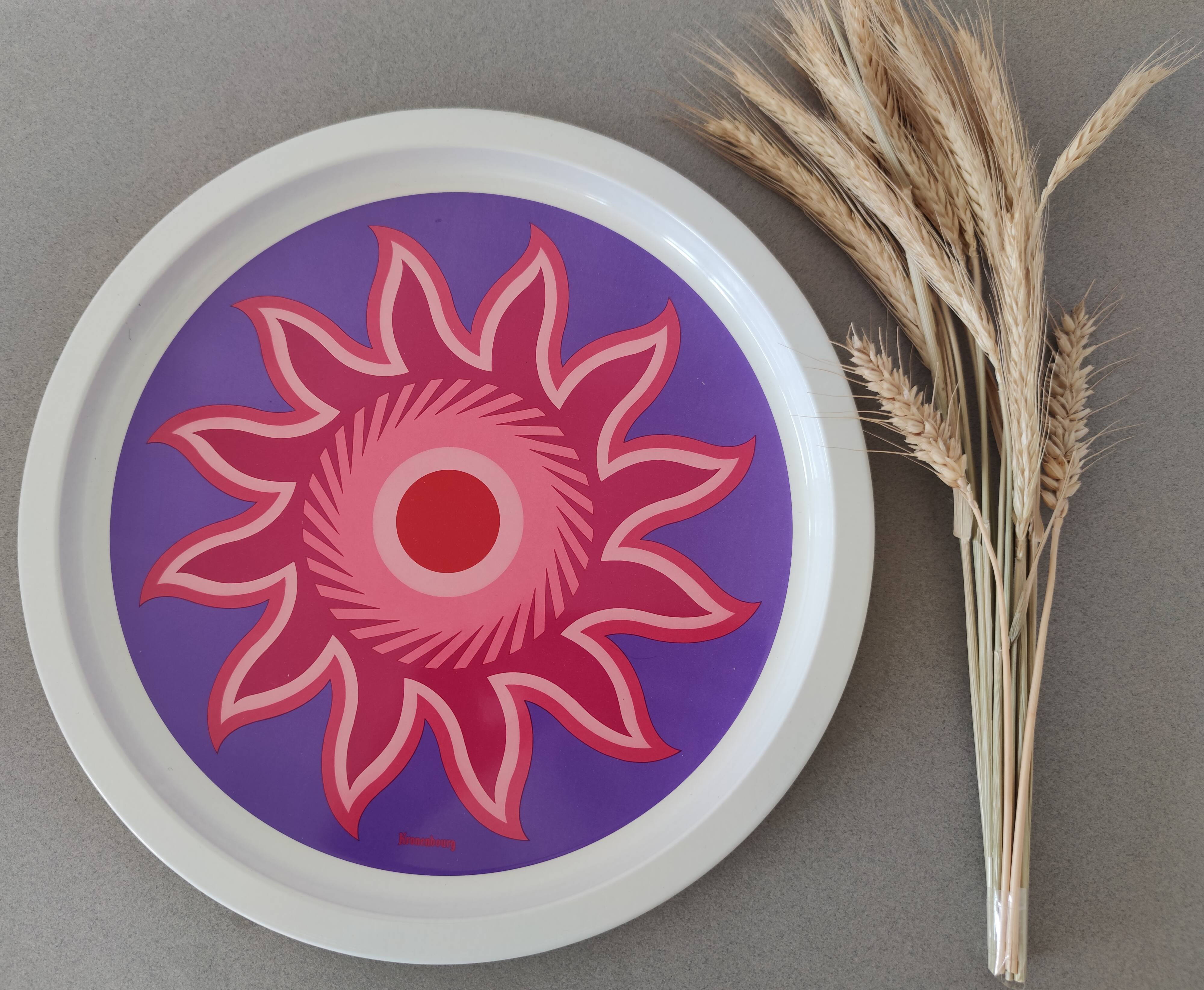 Set of 3 vintage serving trays Diameter 33cm