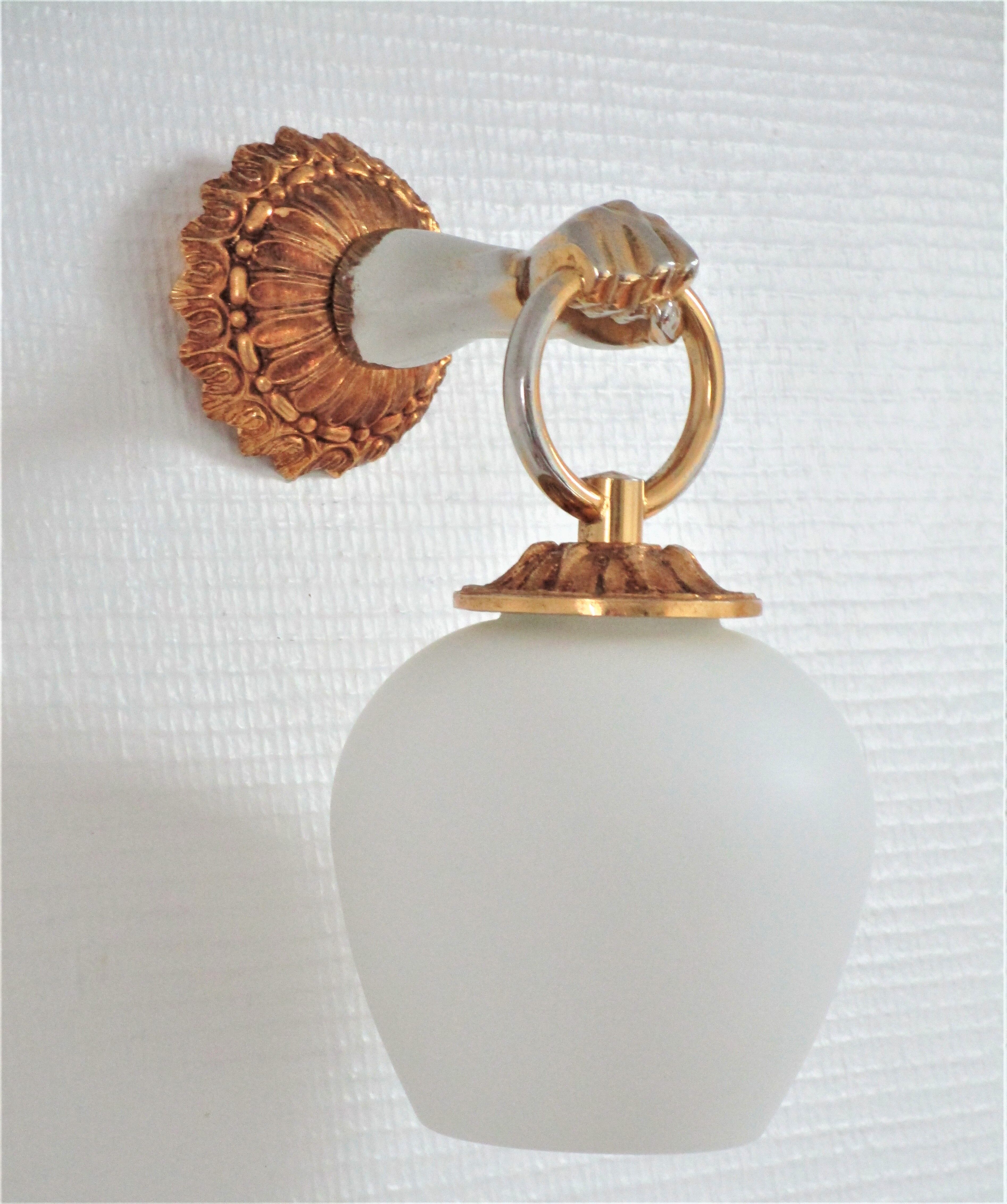 Hand sconce golden metal patinated opaline vintage