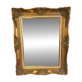 Miroir en bois doré de style Louis XV