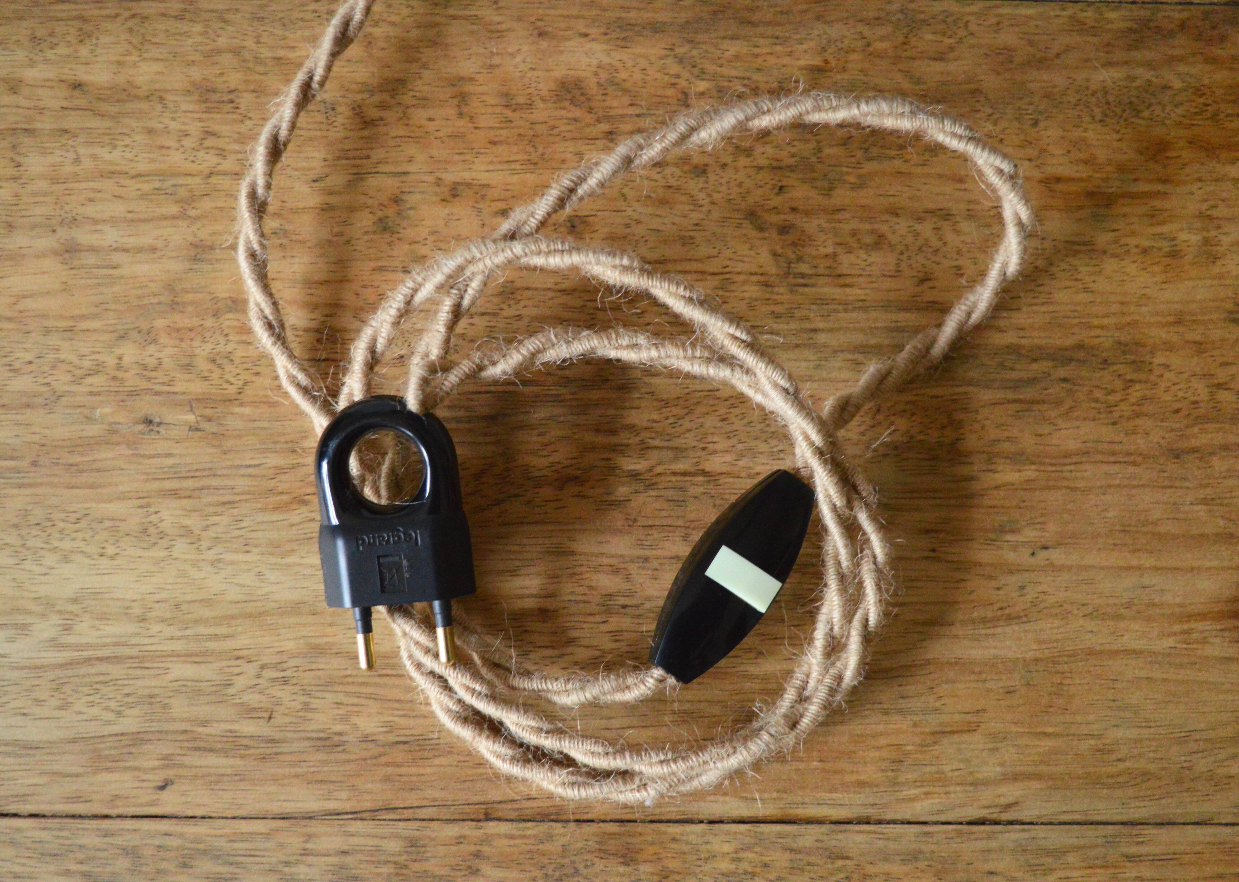 Rope lamp