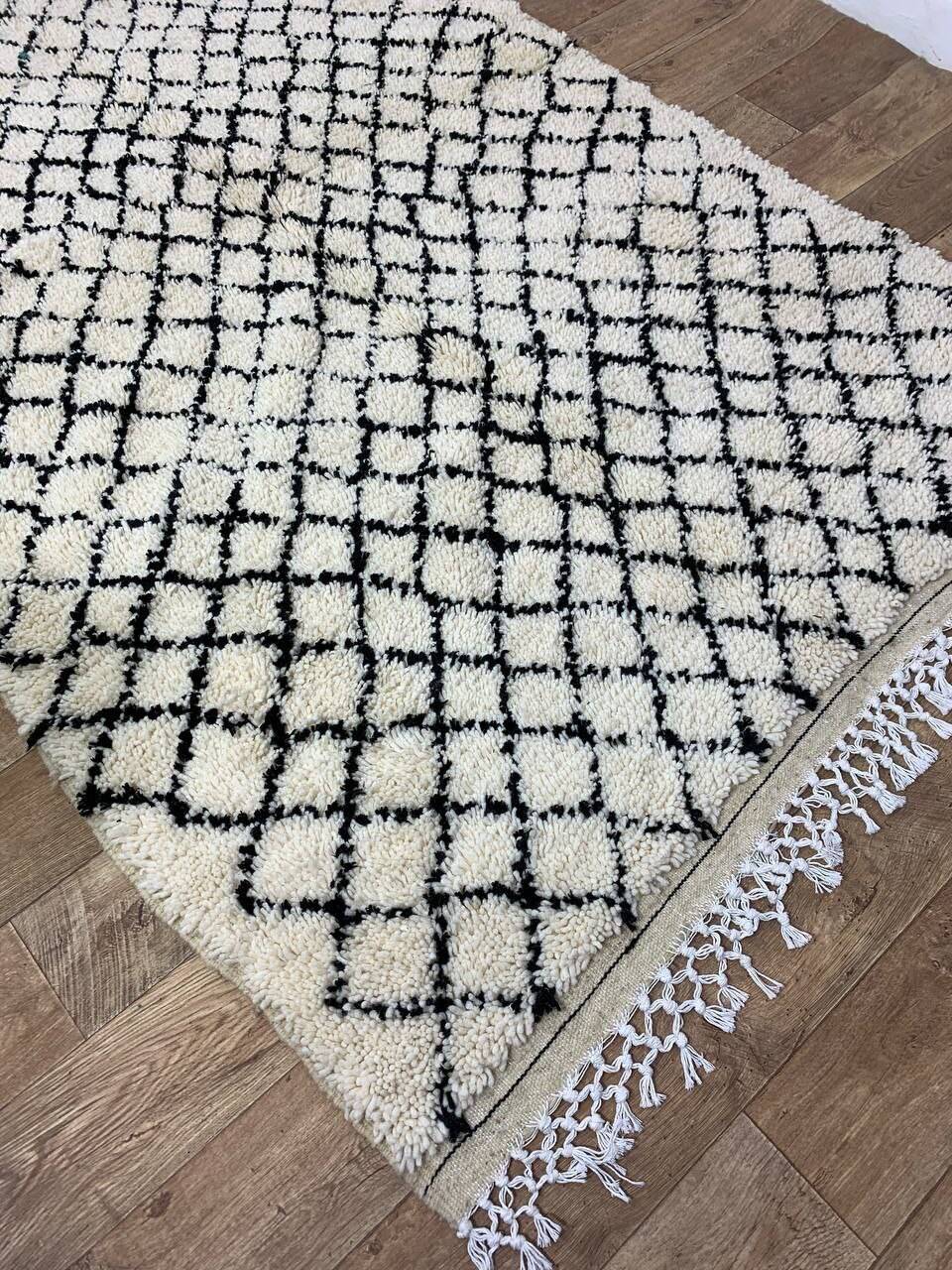 Handmade Moroccan Berber rug 260 x 156