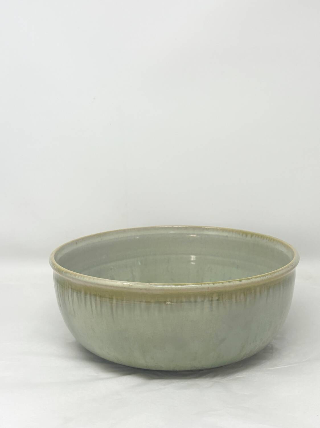 Water green ceramic dish