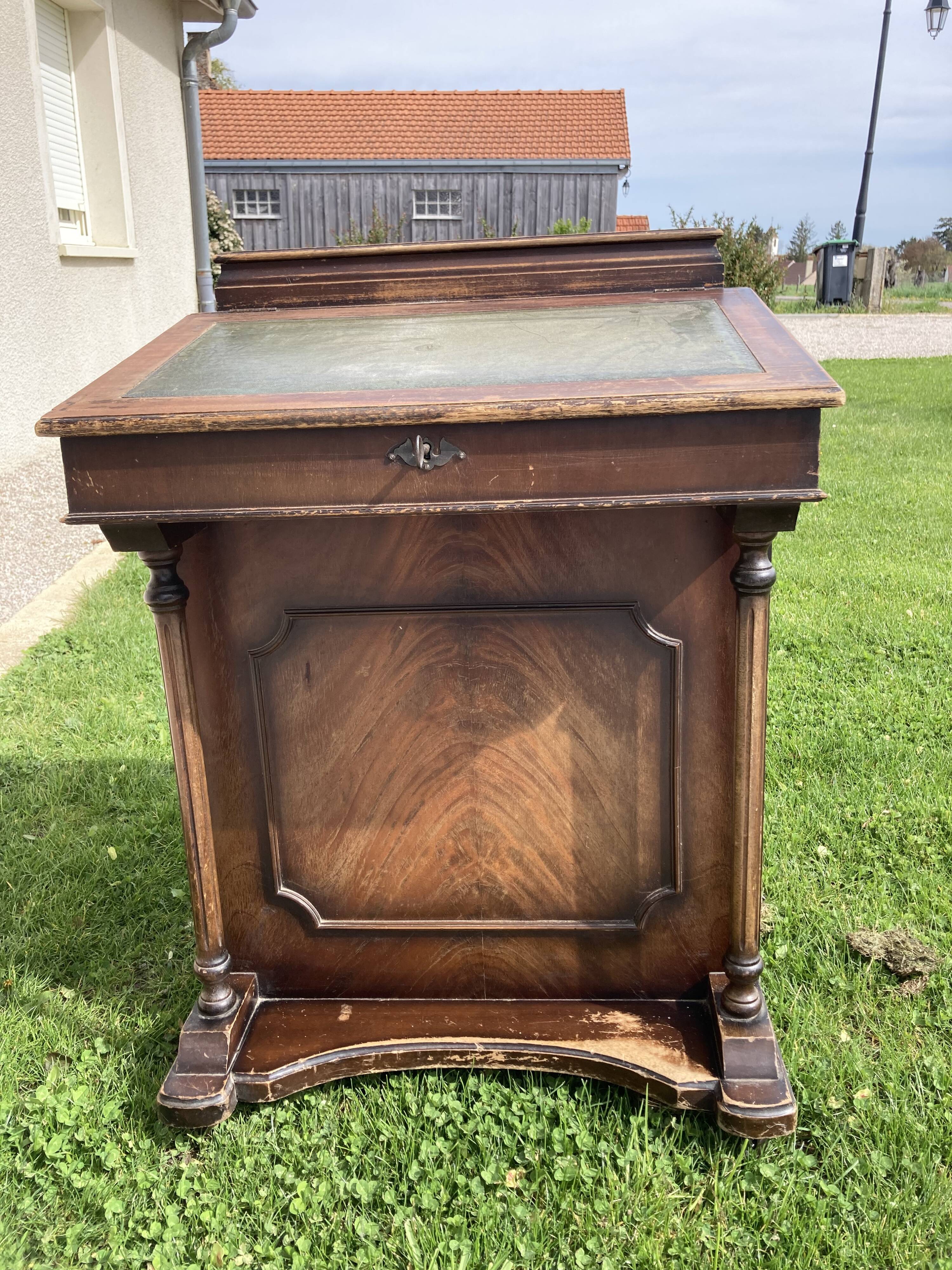 Bureau secrétaire Davenport