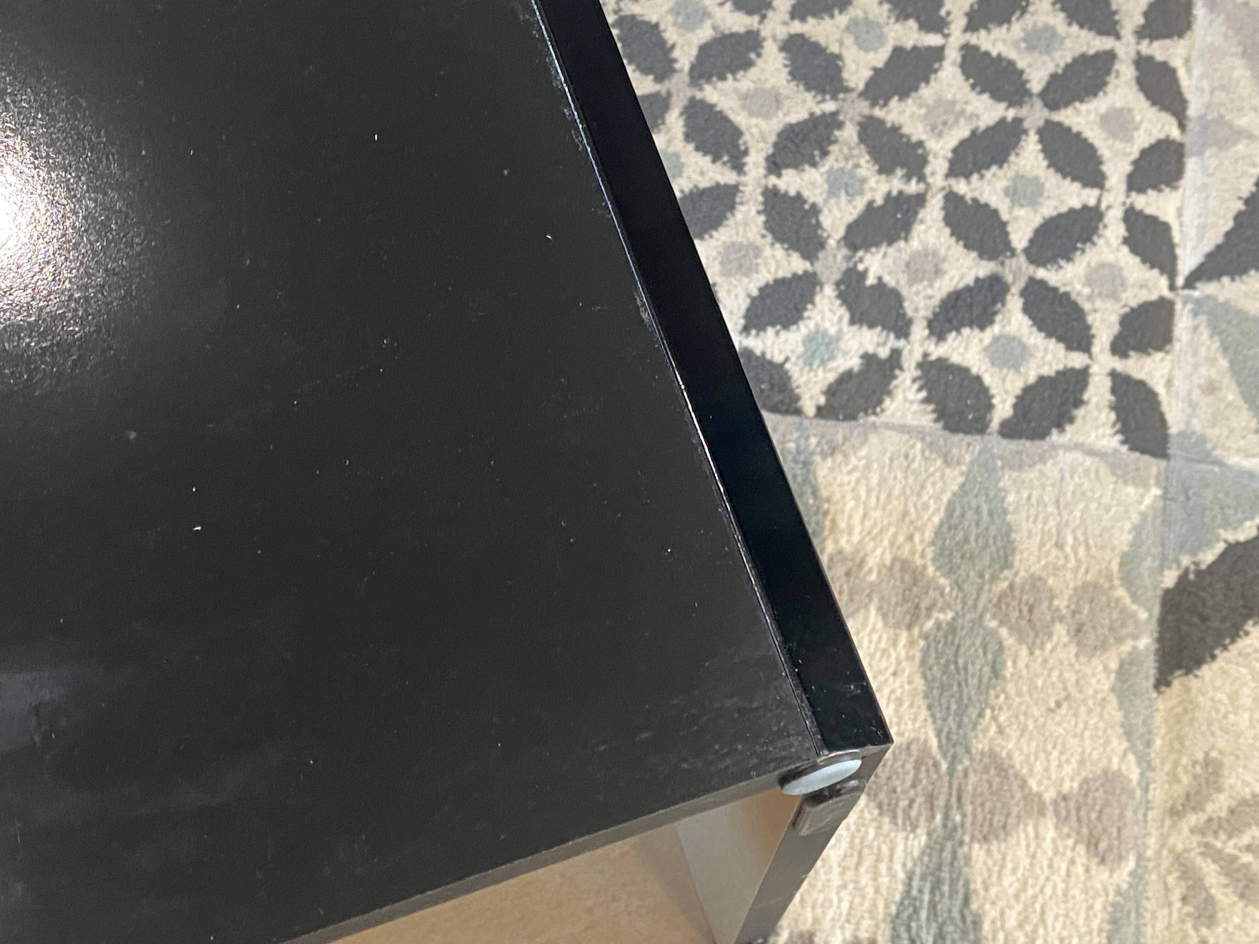 Table basse en loupe d’orme vintage 70s