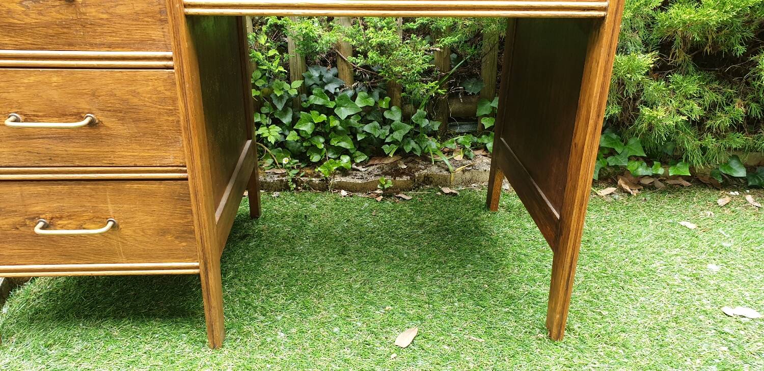 Oak desk from the 50s/60s