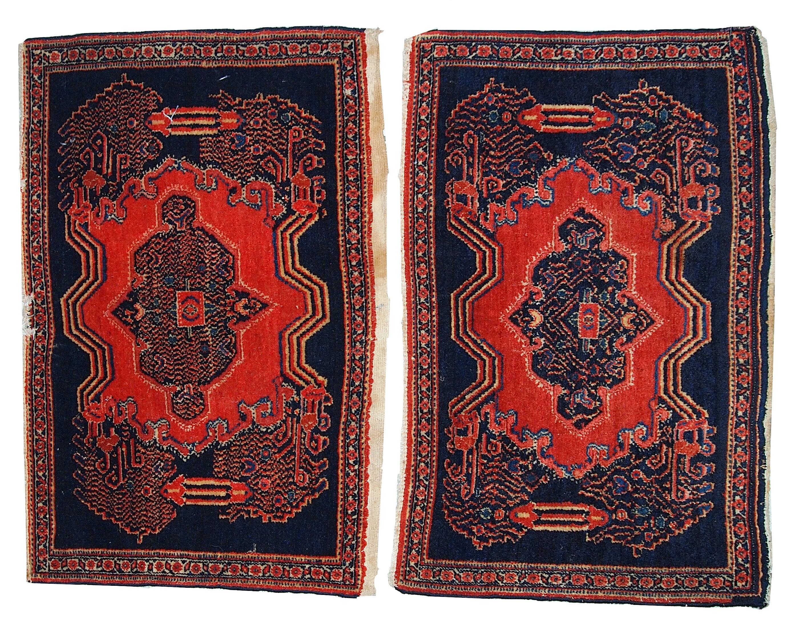 Paire de tapis antiques faits main Senneh persans 52cm x 80cm (1900s)