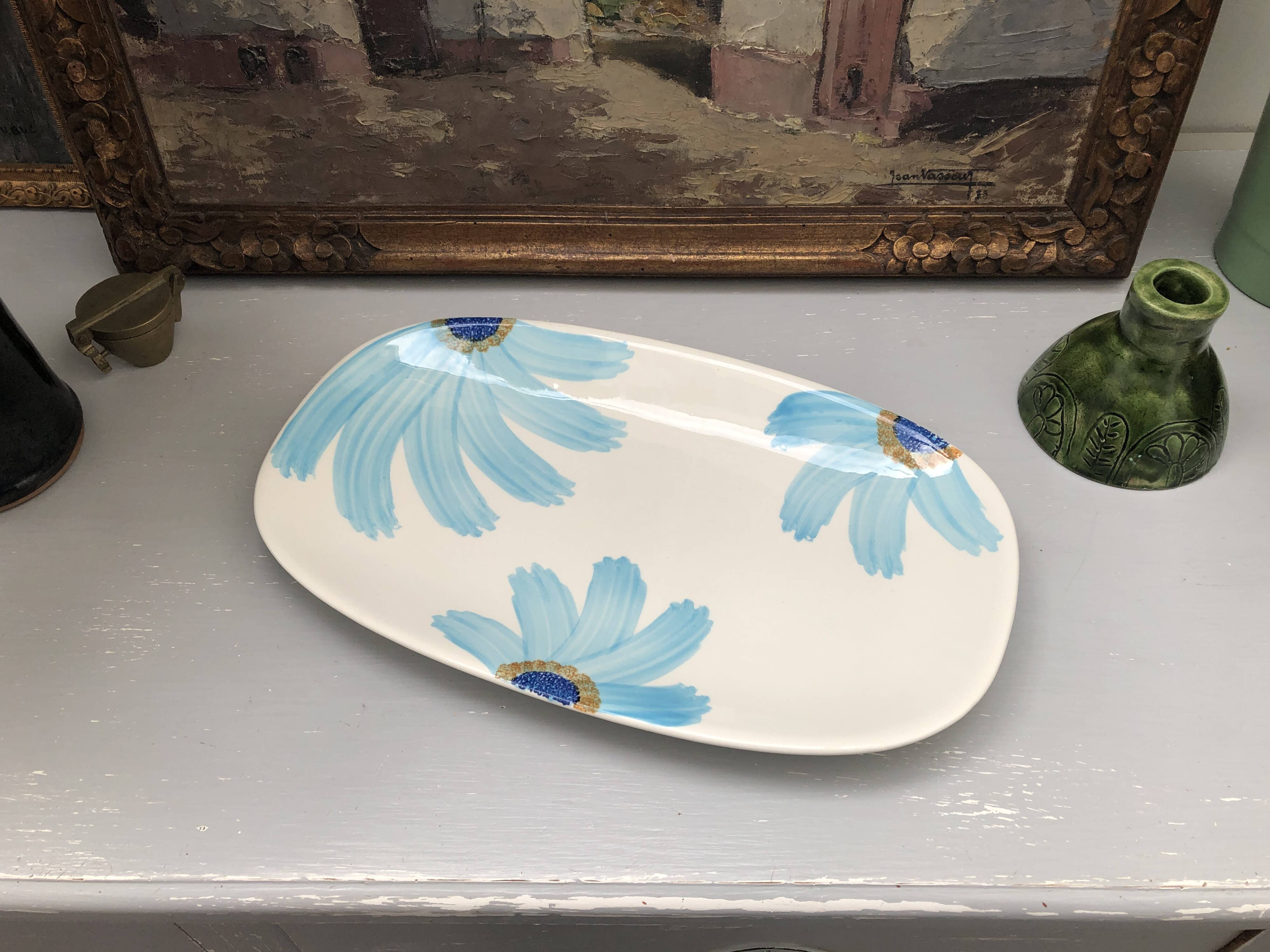 Gien France floral plate from the 1970s