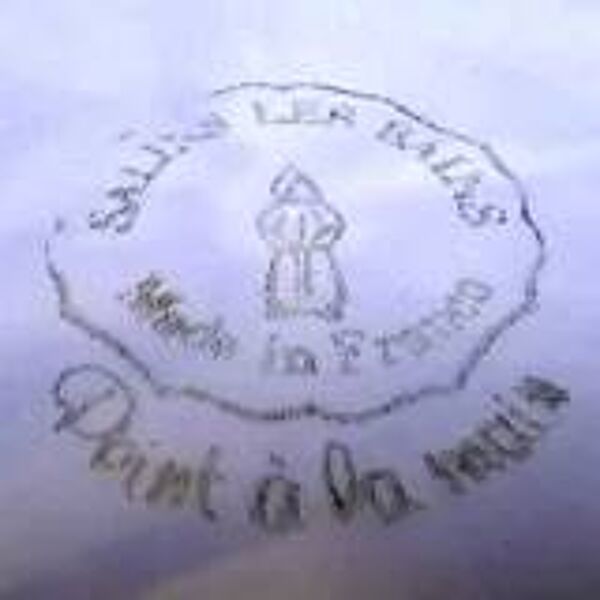 Anciennes assiettes à dessert ou à fromage en faïence de Salins x 8