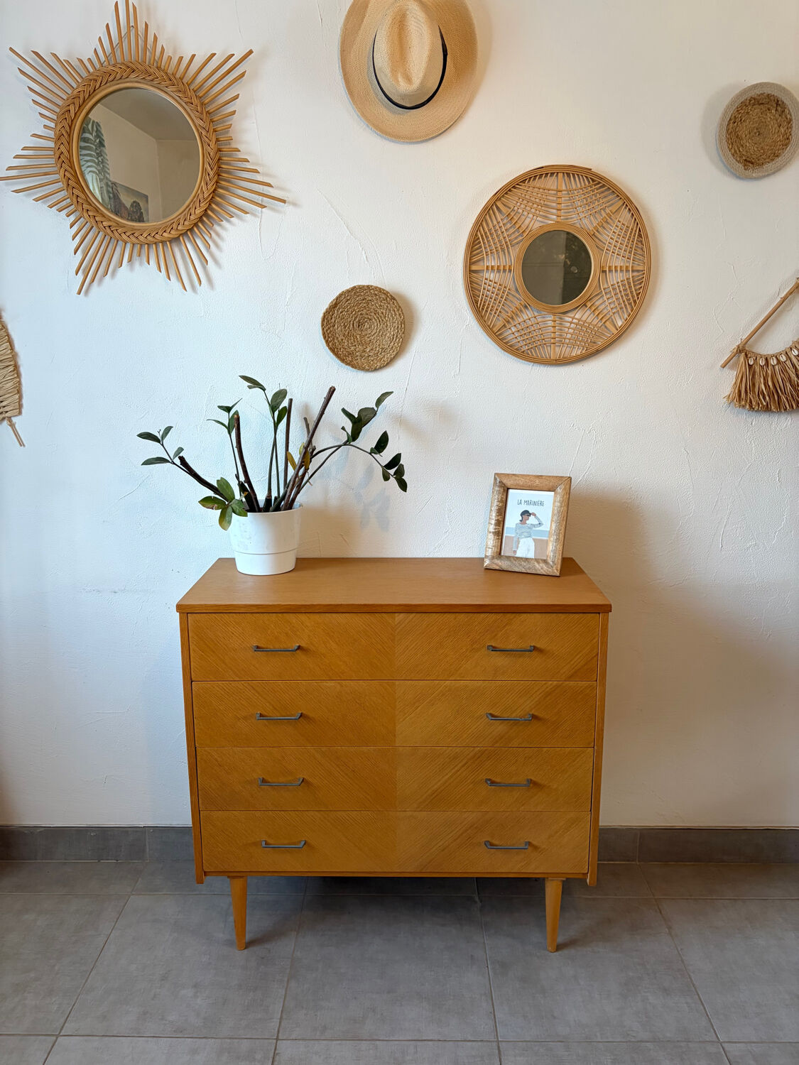 Vintage oak chest of drawers from the 1960s.