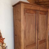 Small Parisian cabinet raw wood