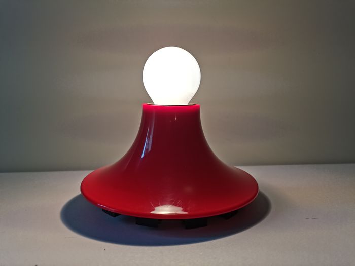 Wall lamp Artemide "Teti" Vico Magistretti