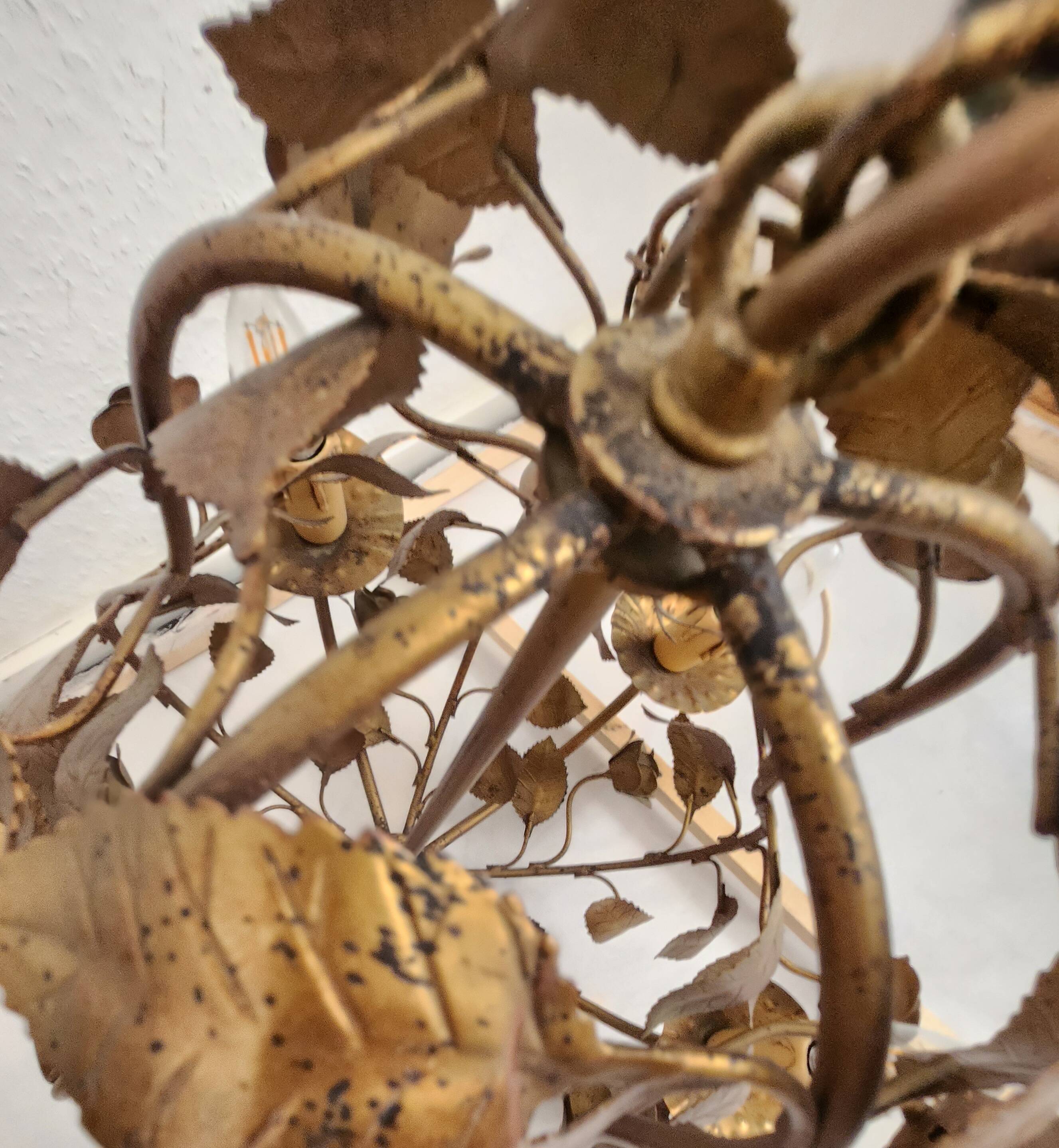 Chandelier hand-forged Hollywood Regency rose leaf decorations