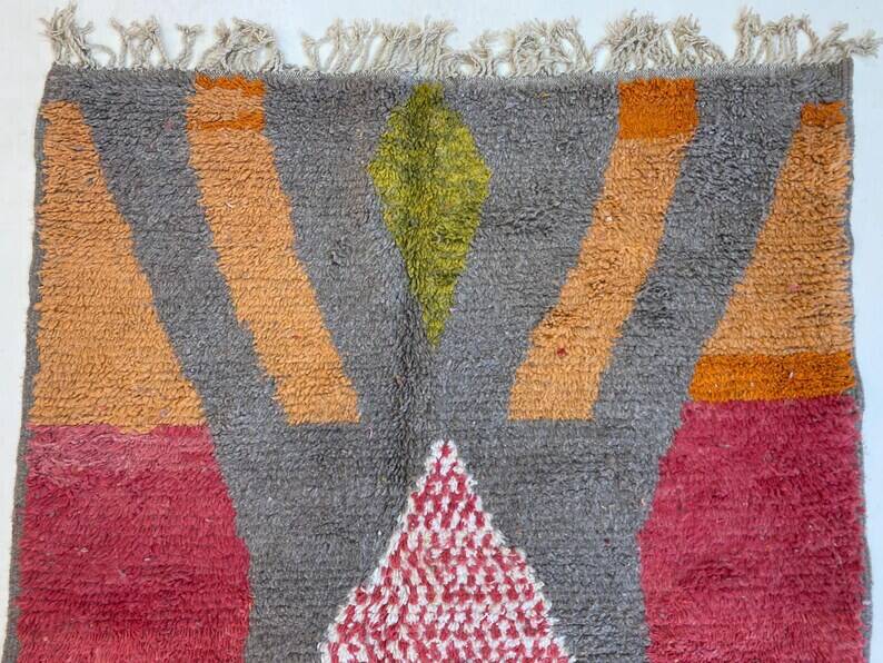 Handmade Moroccan rug 250cm x 150cm