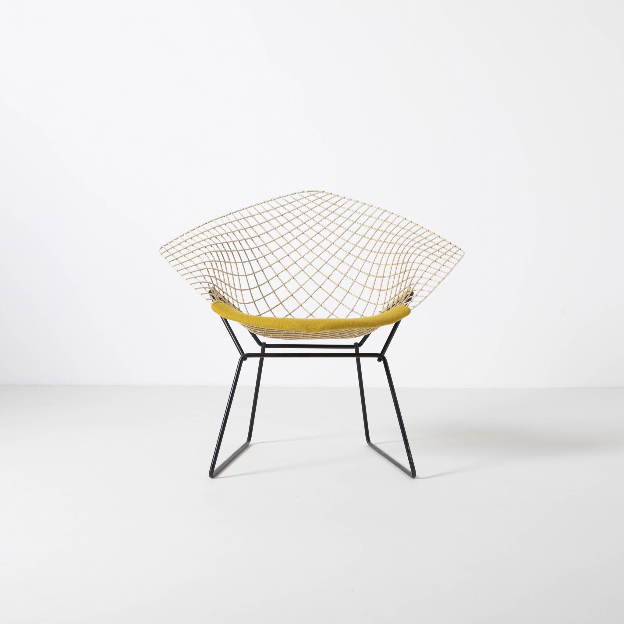 Vintage Harry Bertoia Diamond chair, Knoll, circa 1960s, reupholstered