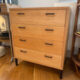 Small vintage chest of drawers